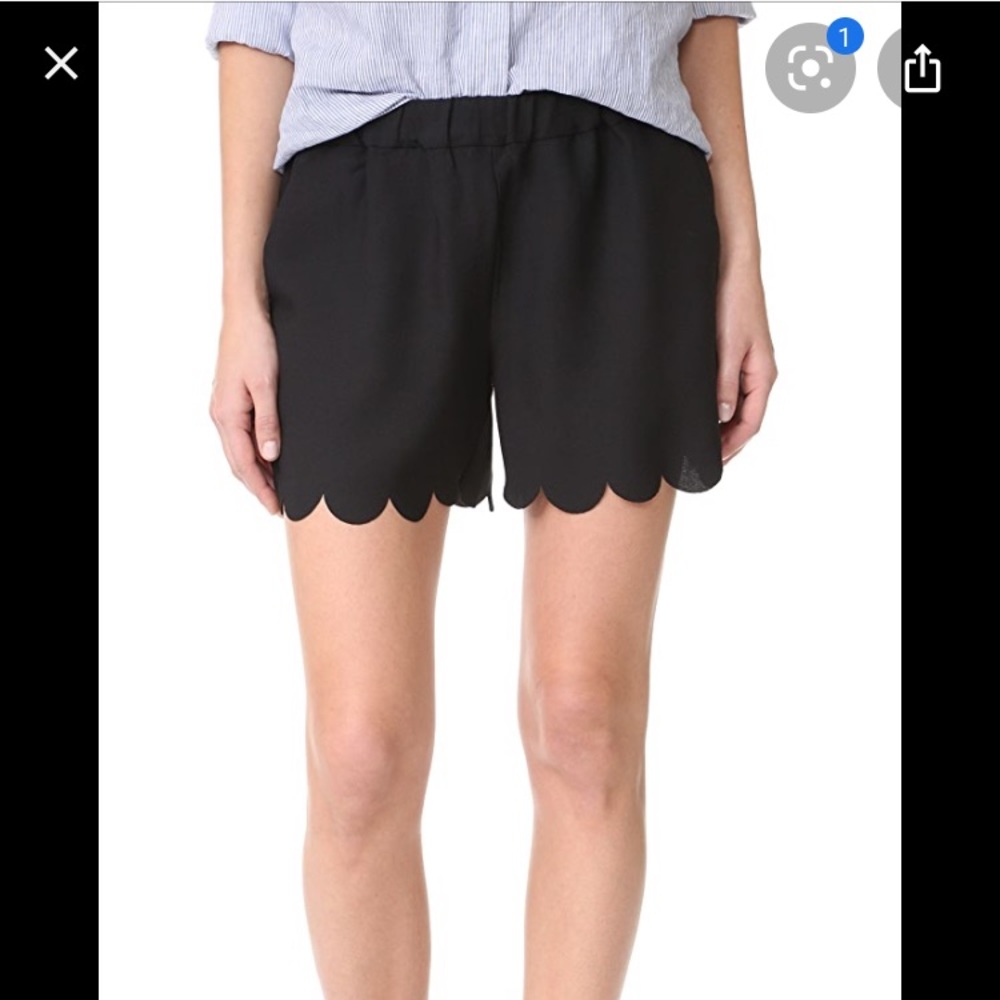 Madewell black scallop hem pull on shorts NWT